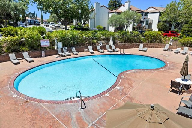 21109 Gary Drive 202, Hayward, CA 94546