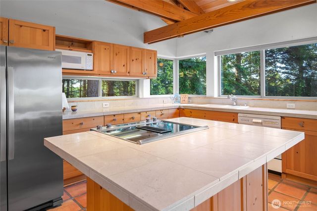 177 Harmon Ranch Hill Road, Decatur Island, WA 98221