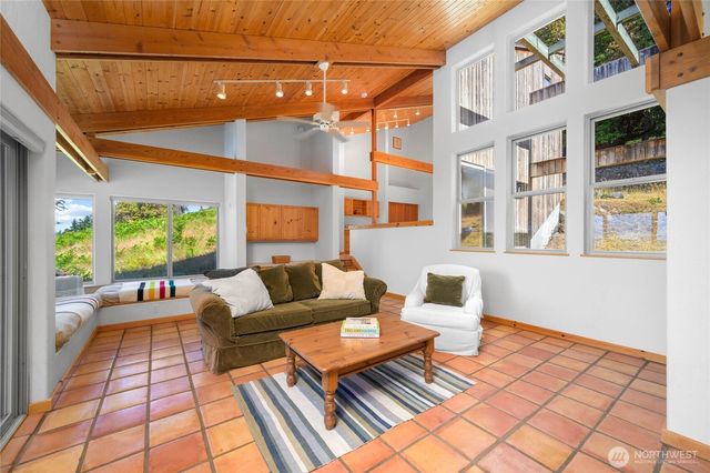 177 Harmon Ranch Hill Road, Decatur Island, WA 98221