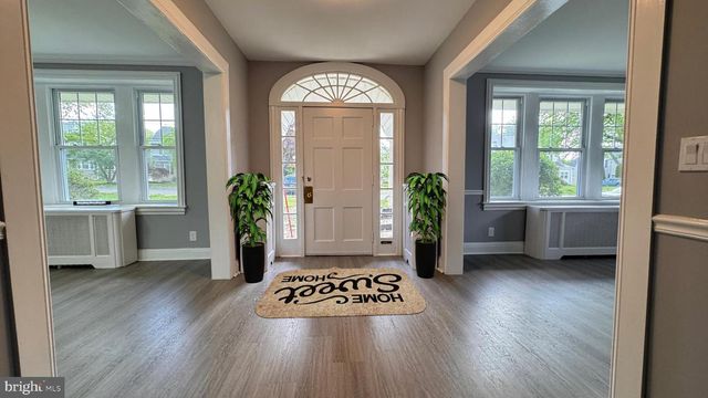 3735 WOODLAND AVE, Drexel Hill, PA 19026