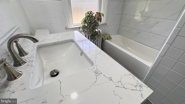 3735 WOODLAND AVE, Drexel Hill, PA 19026