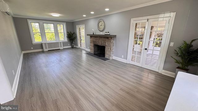 3735 WOODLAND AVE, Drexel Hill, PA 19026
