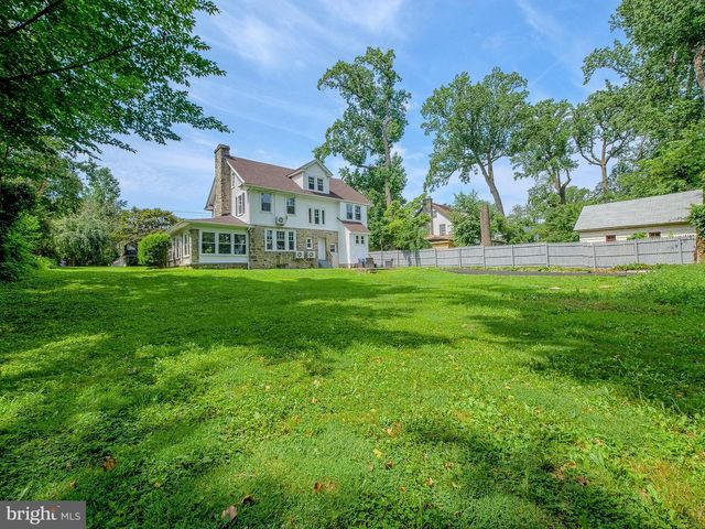 3735 WOODLAND AVE, Drexel Hill, PA 19026