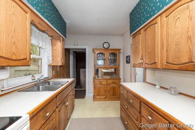 443 East Street, Coopersville City, MI 49404