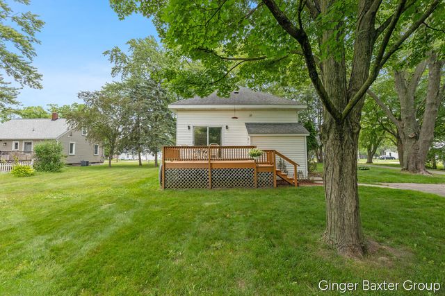 443 East Street, Coopersville City, MI 49404