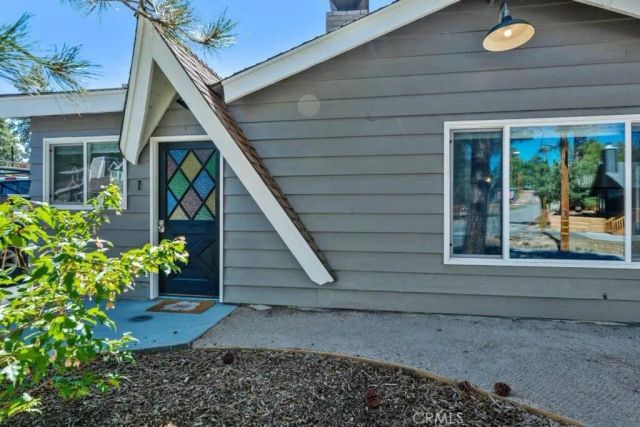 560 Edgemoor 1, Big Bear Lake, CA 92315