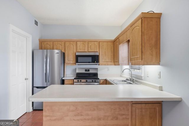 1446 Club Drive, Greensboro, GA 30642