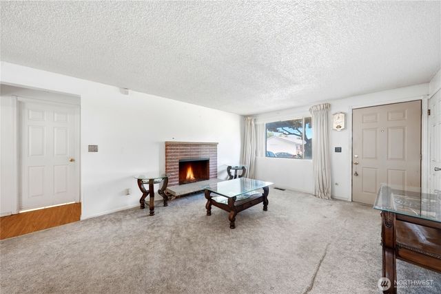 10525 SE 237th Street, Kent, WA 98031