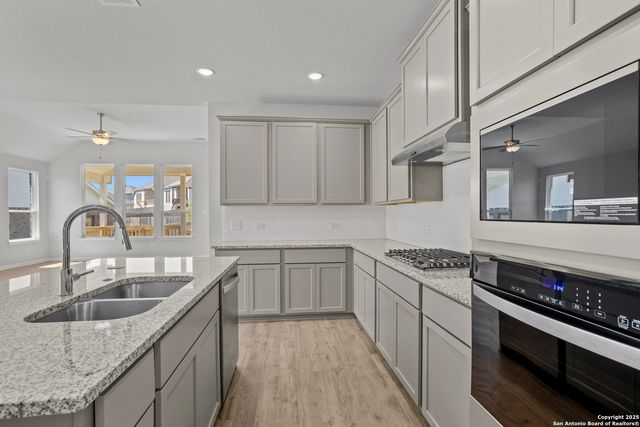 2515 Sueno Point, San Antonio, TX 78245