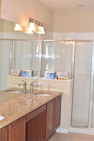 8350 BELLA TIERRA COURT 8350, Davenport, FL 33896