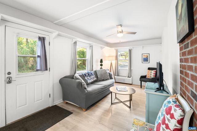 90 WINDHAVEN LN, Afton, VA 22920