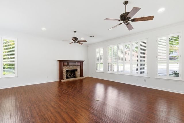 6421 Fershaw Place, Fort Worth, TX 76116