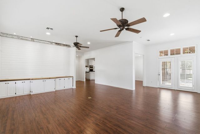 6421 Fershaw Place, Fort Worth, TX 76116