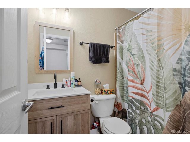 9433 Ashbury Cir 104, Parker, CO 80134