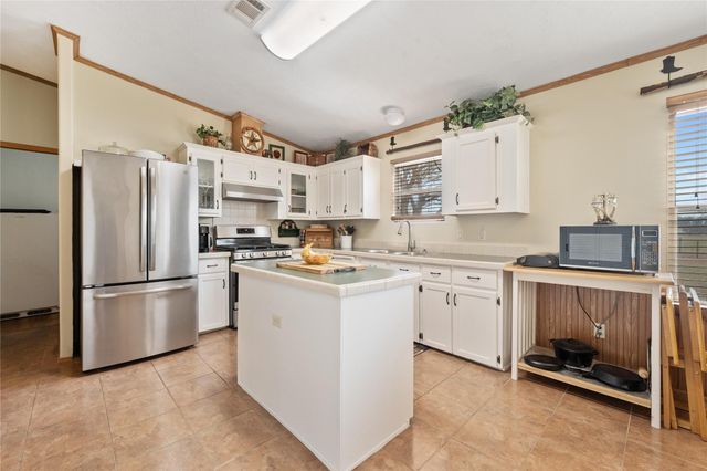 290 County Road 2286, Cleveland, TX 77327