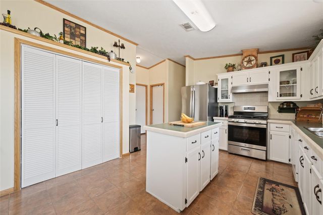 290 County Road 2286, Cleveland, TX 77327