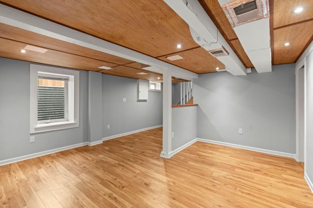 3121 Georgia Avenue S, Saint Louis Park, MN 55426