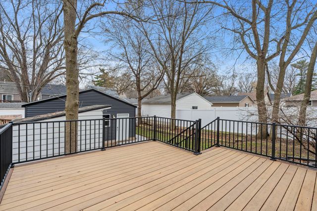 3121 Georgia Avenue S, Saint Louis Park, MN 55426