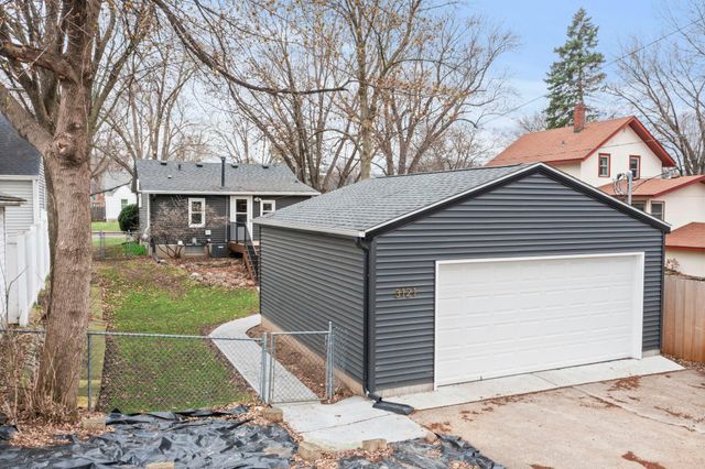 3121 Georgia Avenue S, Saint Louis Park, MN 55426