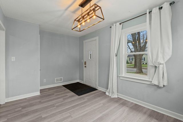 3121 Georgia Avenue S, Saint Louis Park, MN 55426