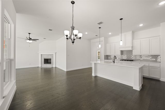 345 Paddle Boat Drive, Granbury, TX 76049