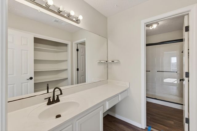 500 Little Wings Loop SW, Los Lunas, NM 87031