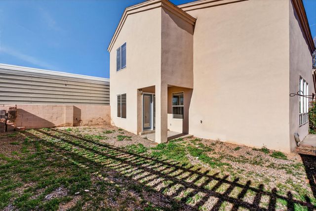 500 Little Wings Loop SW, Los Lunas, NM 87031