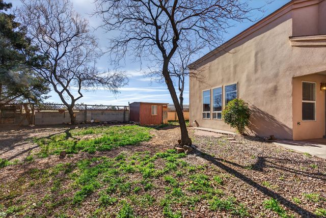 500 Little Wings Loop SW, Los Lunas, NM 87031