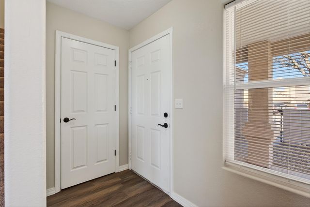 500 Little Wings Loop SW, Los Lunas, NM 87031