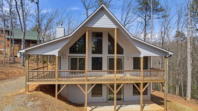 55 Heidis Run, Murphy, NC 28906