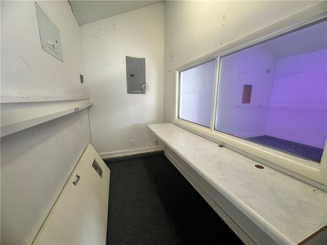 321 E 7th Street, Adrian, MO 64720