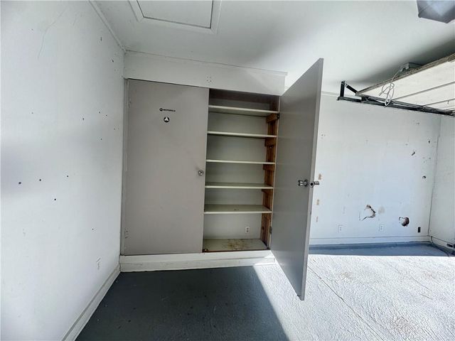 321 E 7th Street, Adrian, MO 64720