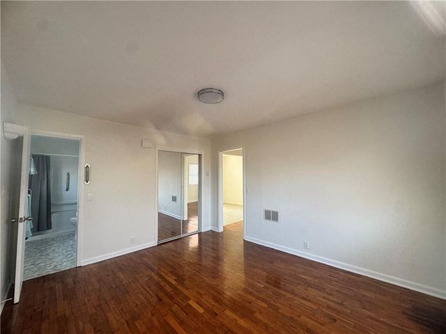 321 E 7th Street, Adrian, MO 64720