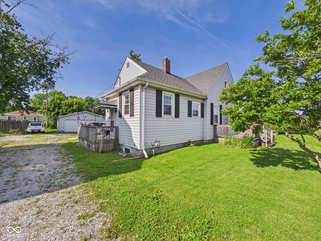 201 E 38th Street, Anderson, IN 46013