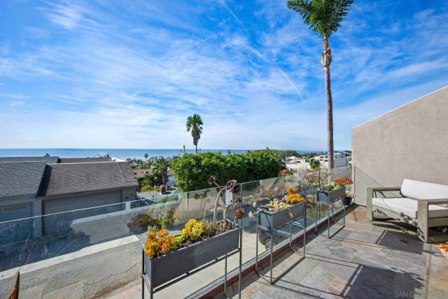 2372 Oxford Ave, Cardiff, CA 92007