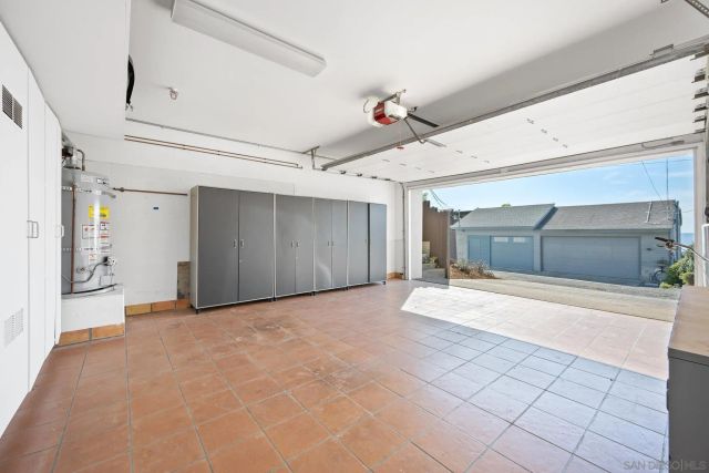 2372 Oxford Ave, Cardiff, CA 92007