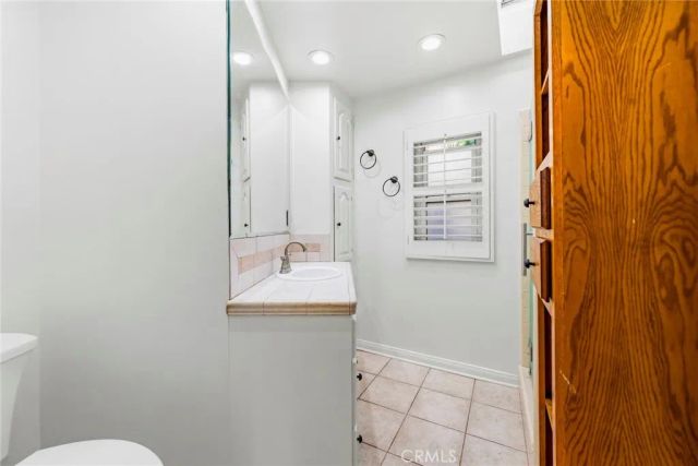 6489 Alta Gracia, Tujunga, CA 91042