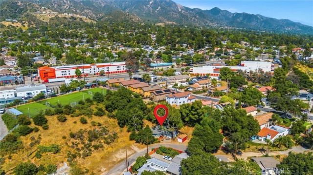 6489 Alta Gracia, Tujunga, CA 91042