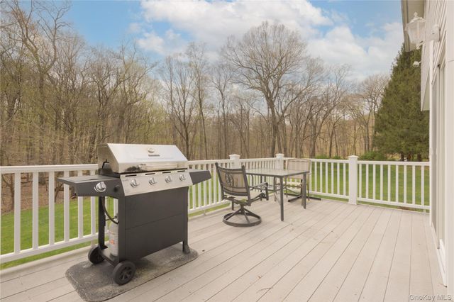 774 Haverstraw Road, Suffern, NY 10901