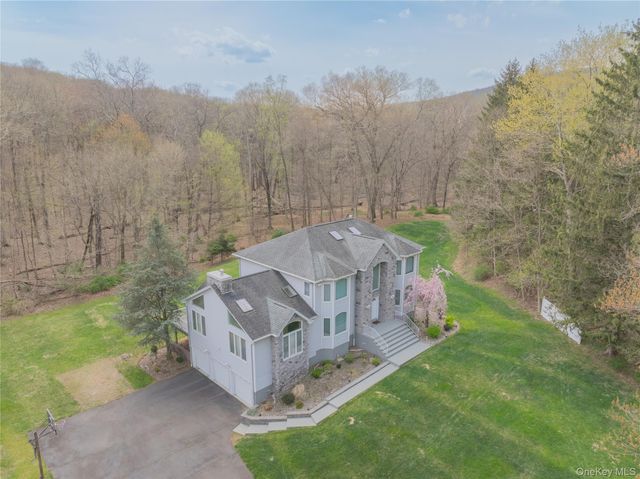 774 Haverstraw Road, Suffern, NY 10901
