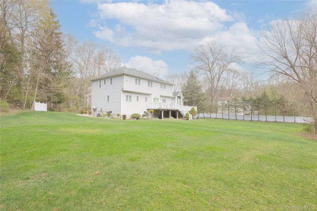 774 Haverstraw Road, Suffern, NY 10901