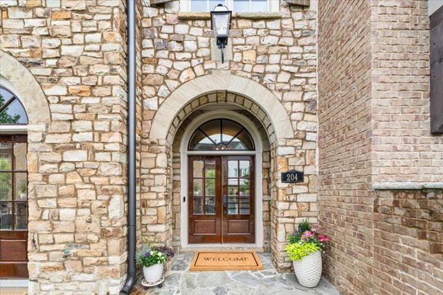 204 Violet Garden Walk, Alpharetta, GA 30004