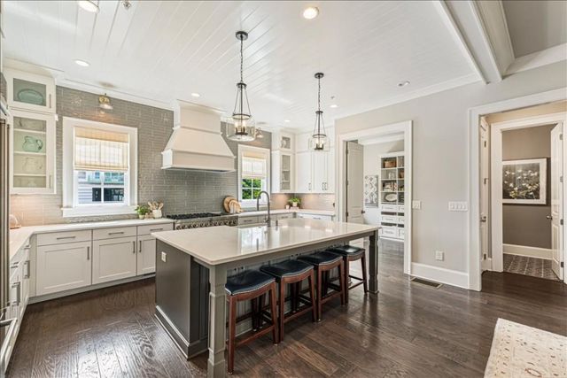204 Violet Garden Walk, Alpharetta, GA 30004