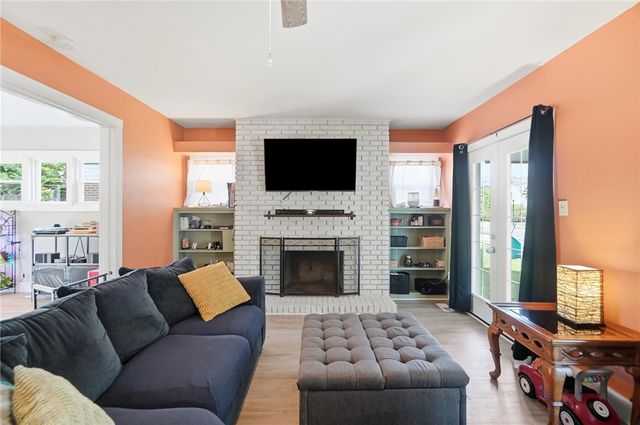 1745 Catalpa Drive, Dayton, OH 45406