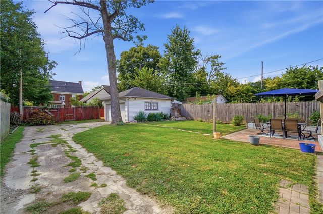 1745 Catalpa Drive, Dayton, OH 45406