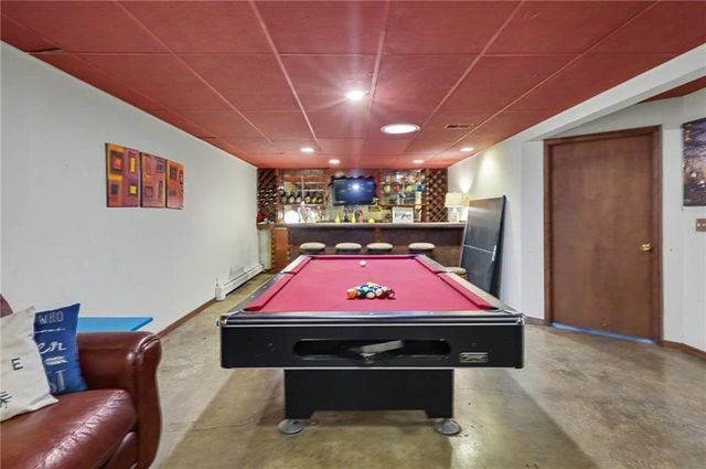 1447 Summit Street, Lawrence, KS 66044