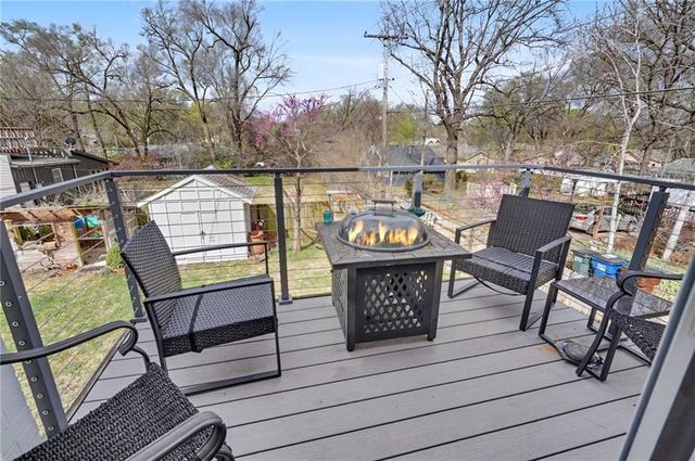1447 Summit Street, Lawrence, KS 66044