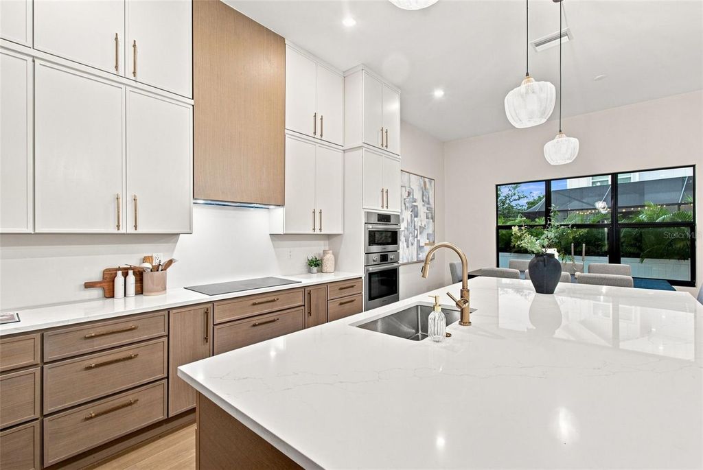 Image 35 of property listing at 3610 S RENELLIE DRIVE, Tampa, FL 33629