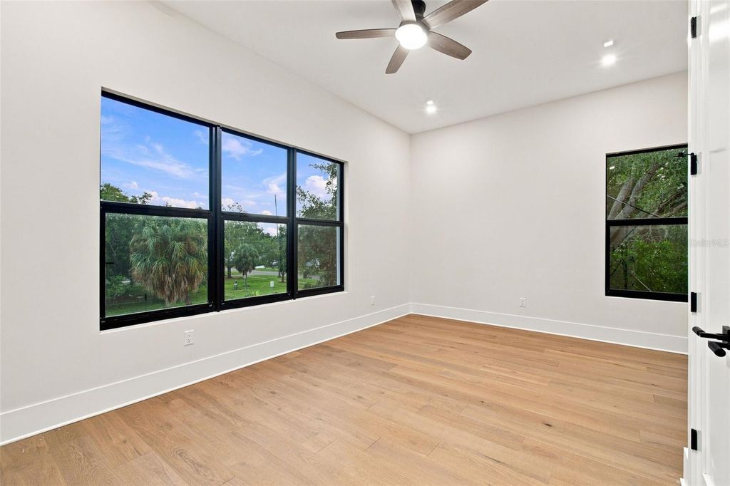 Image 72 of property listing at 3610 S RENELLIE DRIVE, Tampa, FL 33629