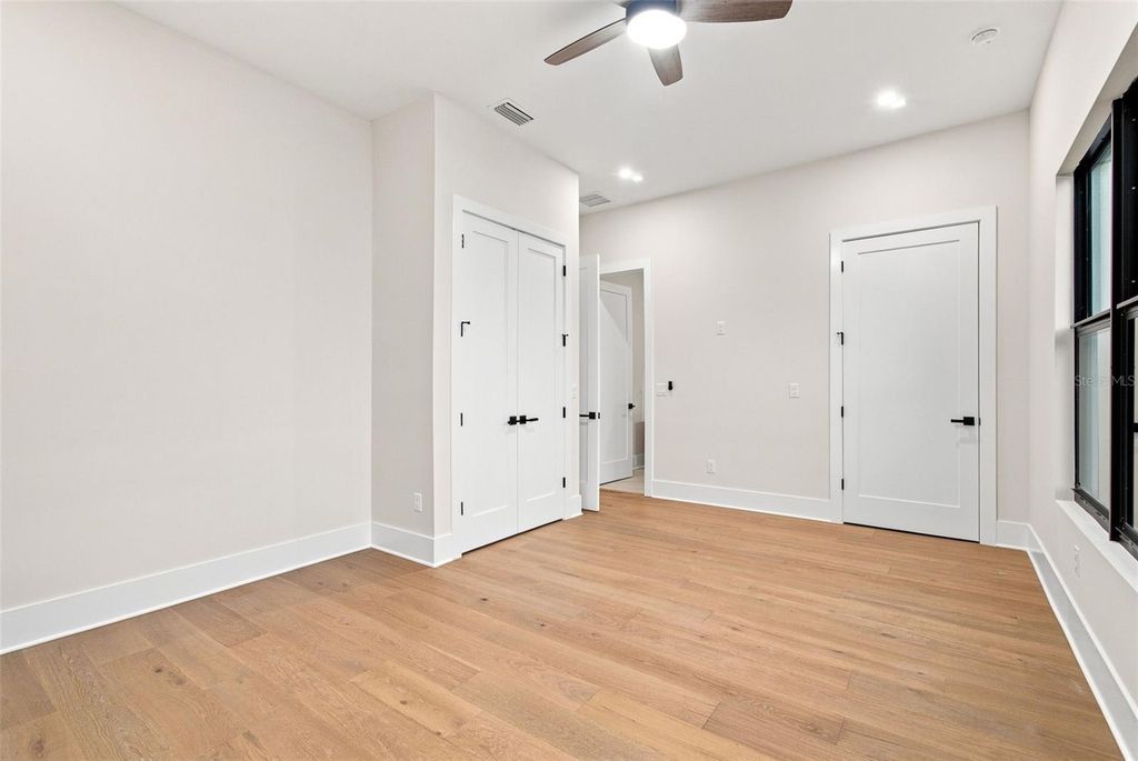 Image 73 of property listing at 3610 S RENELLIE DRIVE, Tampa, FL 33629